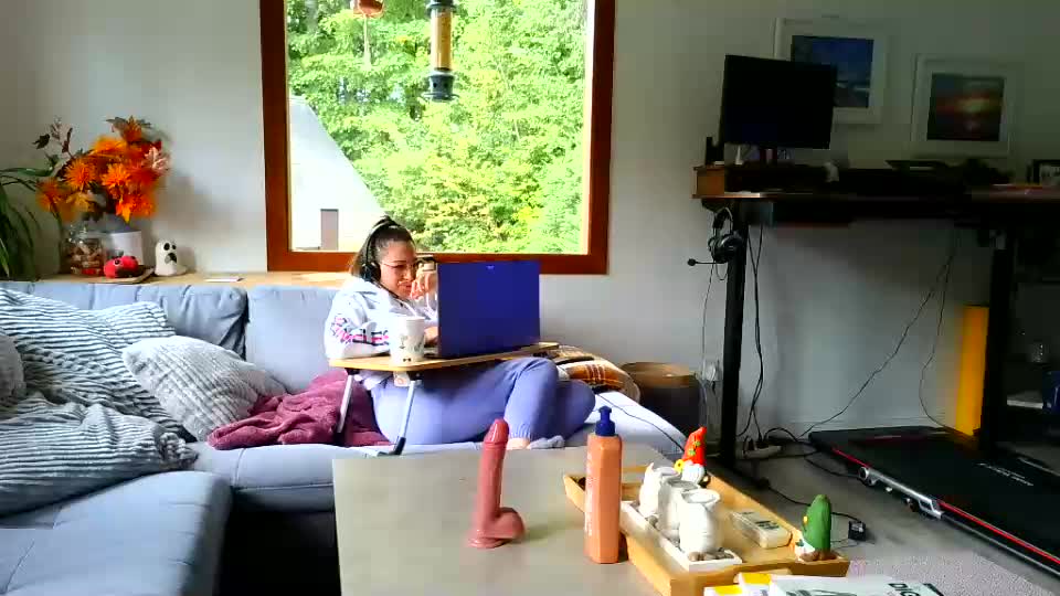 emyxxl Webcam Chat September 16, 2026