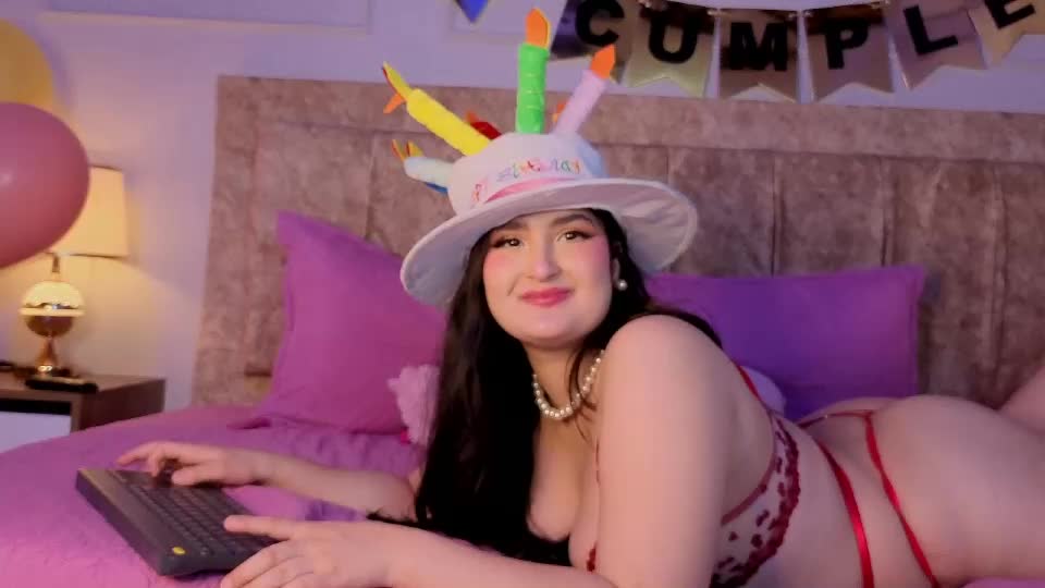 zoe_moon__ Webcam Chat September 16, 2026