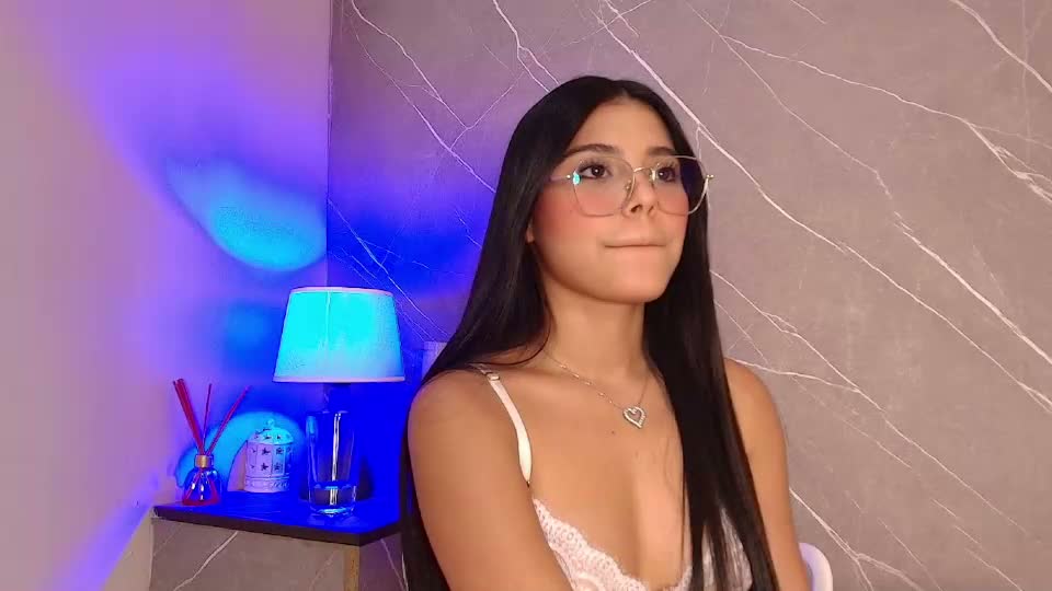 ariana_jhonson11 Webcam Chat September 16, 2026