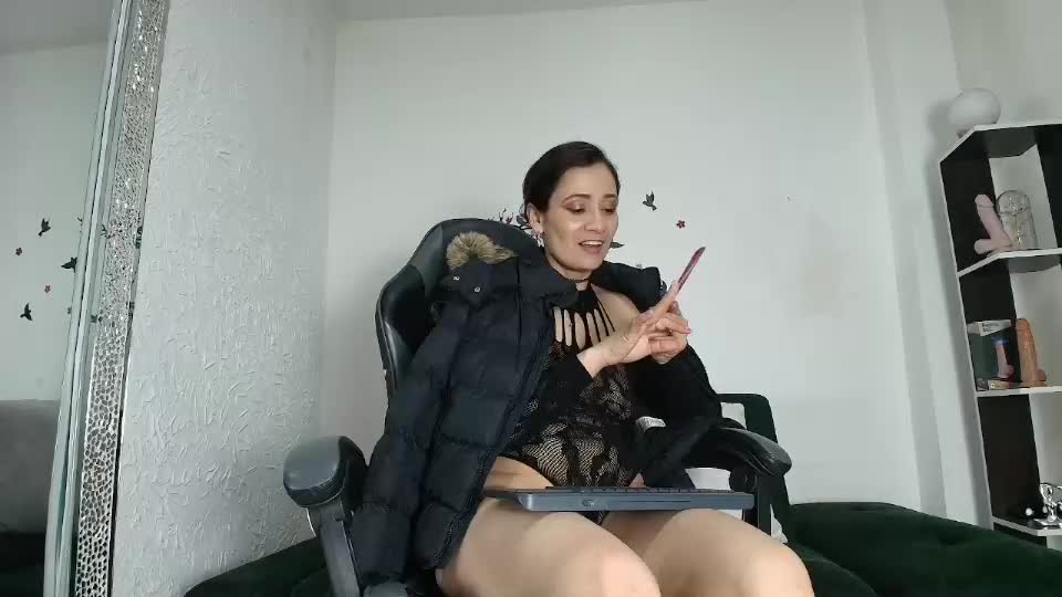 _anais_lanz Webcam Chat September 17, 2026