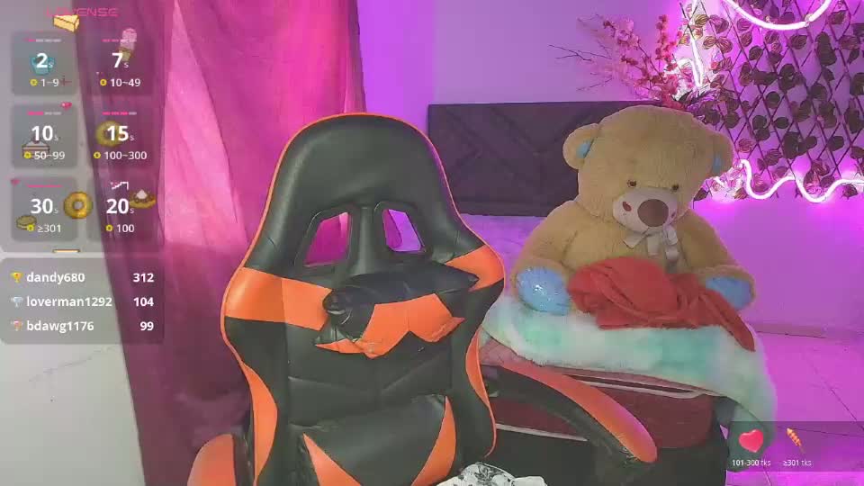 elara_green Webcam Chat September 17, 2026