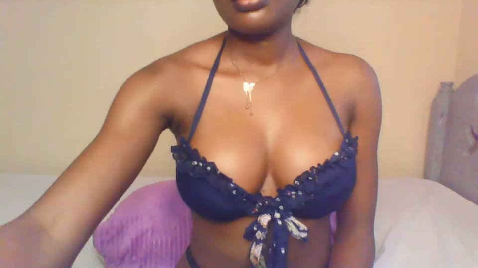 petiteediva Webcam Chat September 17, 2026