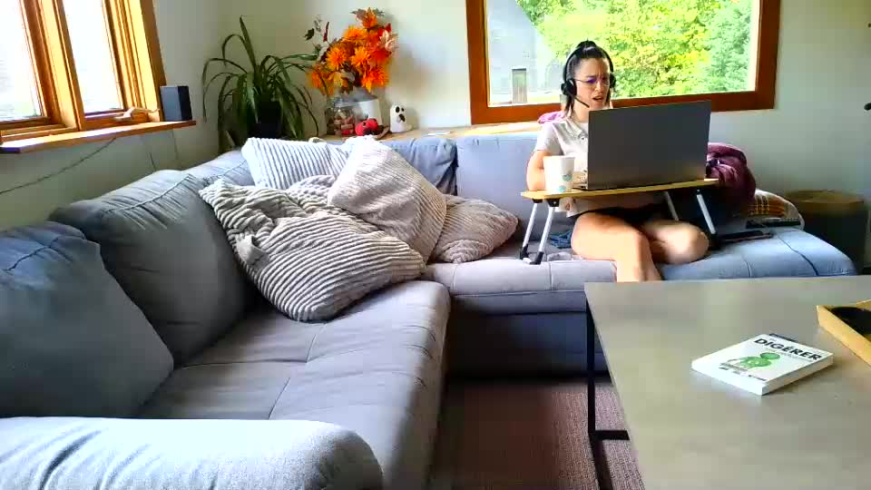 emyxxl Webcam Chat September 17, 2026