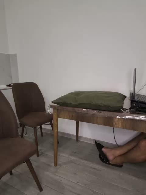 KissMyAss Webcam Chat September 17, 2026