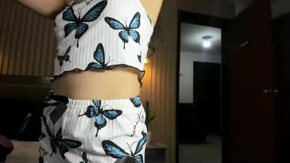 valeryn_rosse Webcam Chat September 17, 2026