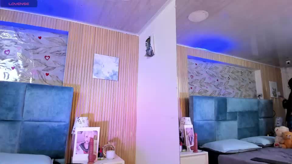 delphine_doll Webcam Chat September 17, 2026