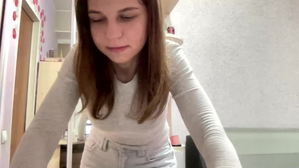 azzieheberly Webcam Chat September 17, 2026