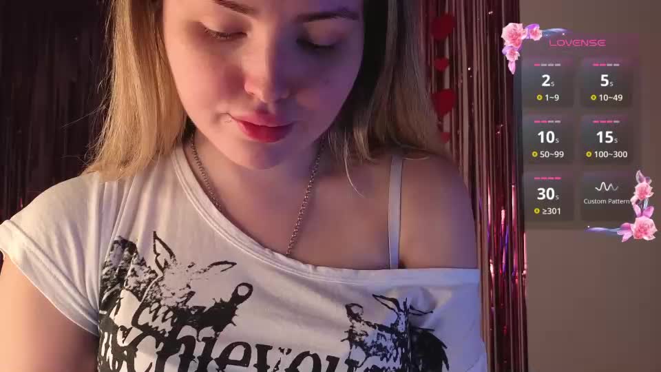 lora_amber Webcam Chat September 17, 2026