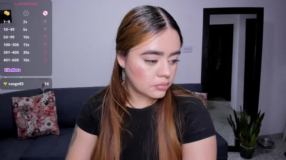 isabella_arias1 Webcam Chat September 17, 2026