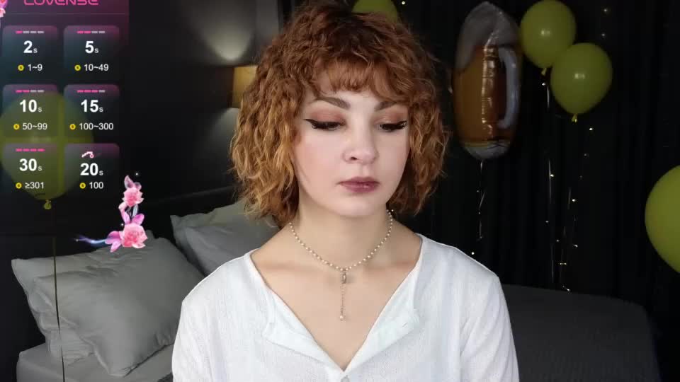 kira_fluffy Webcam Chat September 17, 2026