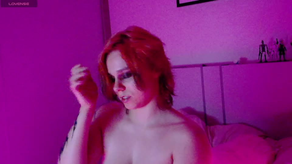 red_roxyfoxy Webcam Chat September 17, 2026
