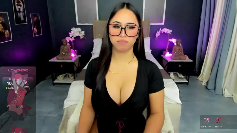 ivana_elise18 Webcam Chat September 17, 2026