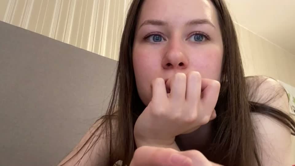 caitlinhannah Webcam Chat September 17, 2026