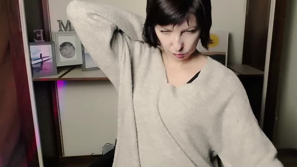angelinalov_ Webcam Chat September 17, 2026
