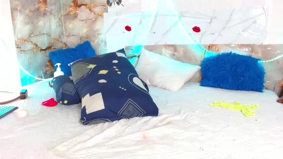 elettra_t Webcam Chat September 17, 2026