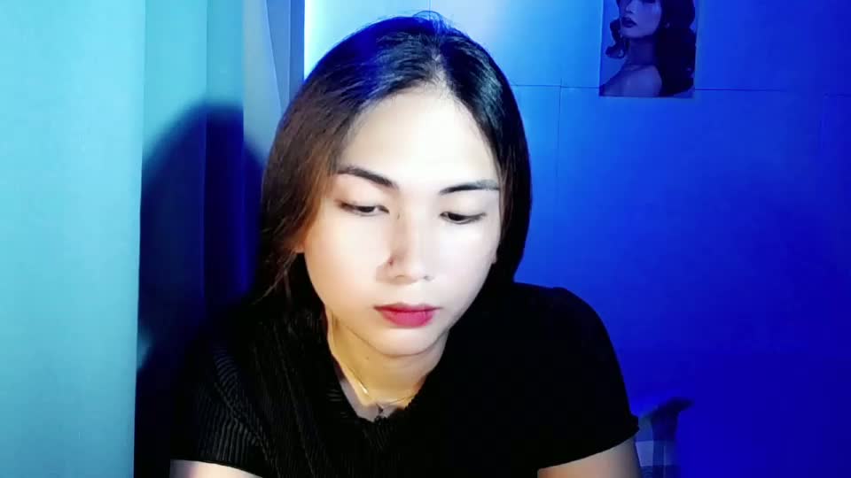 chinitaluxe Webcam Chat September 17, 2026