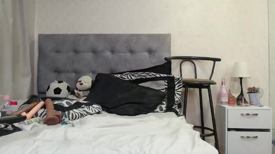 scarlettgreen_ Webcam Chat September 18, 2026