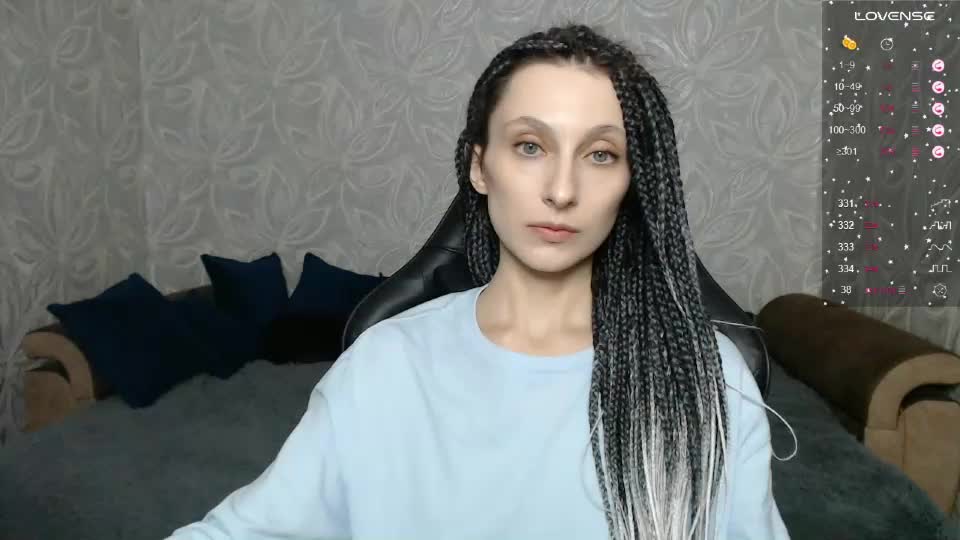 effy_gray Webcam Chat September 18, 2026