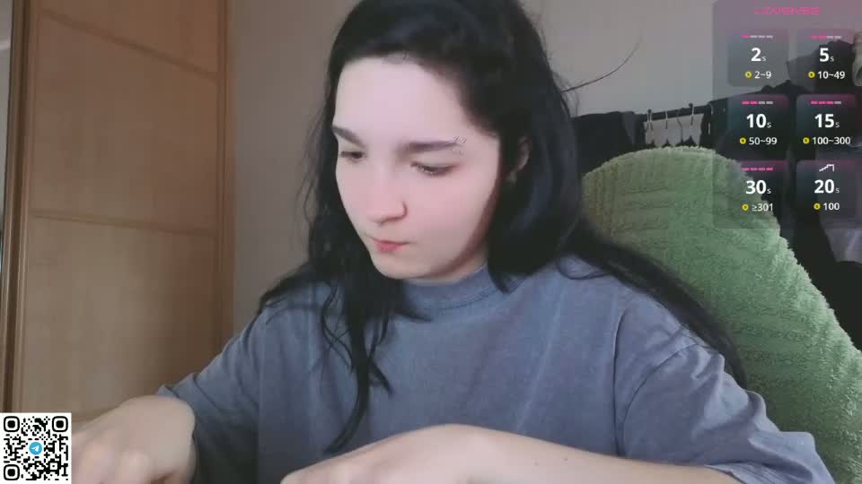 luna_moon14 Webcam Chat September 18, 2026