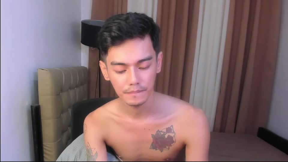 hotasiankenn Webcam Chat September 18, 2026