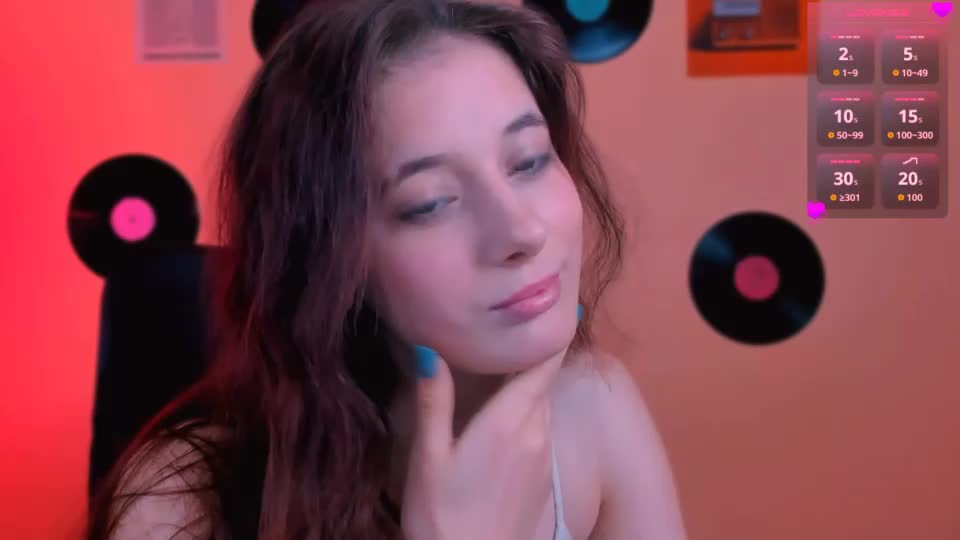 nami_glow Webcam Chat September 18, 2026