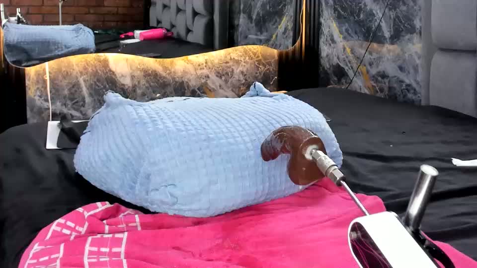 couple_gold69 Webcam Chat September 18, 2026