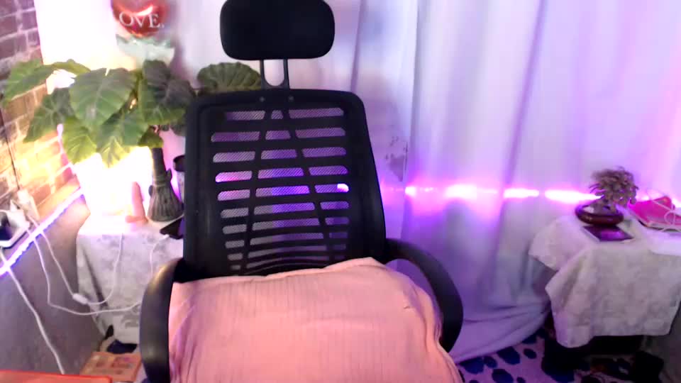 hanna_eprz Webcam Chat September 18, 2026