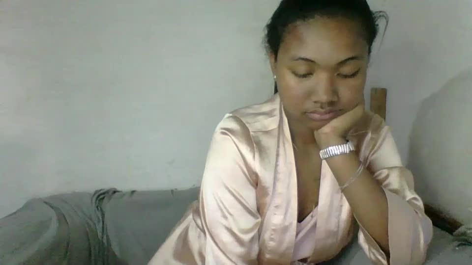 nickiqqyuu Webcam Chat September 18, 2026