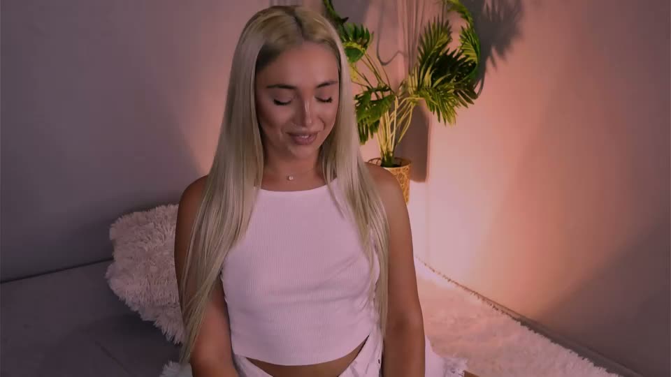 hotjessxx Webcam Chat September 18, 2026