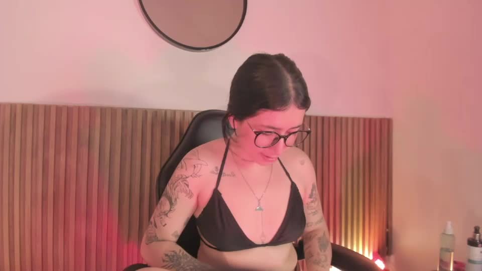 charlottee27_ Webcam Chat September 18, 2026