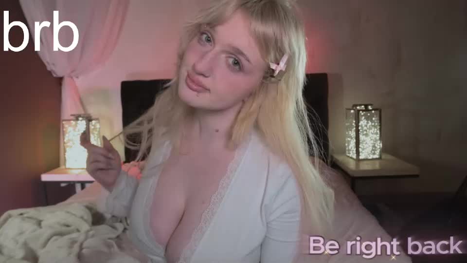 snowflakeskitty Webcam Chat September 18, 2026