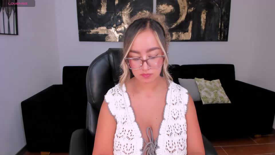 novasinclairx Webcam Chat September 18, 2026