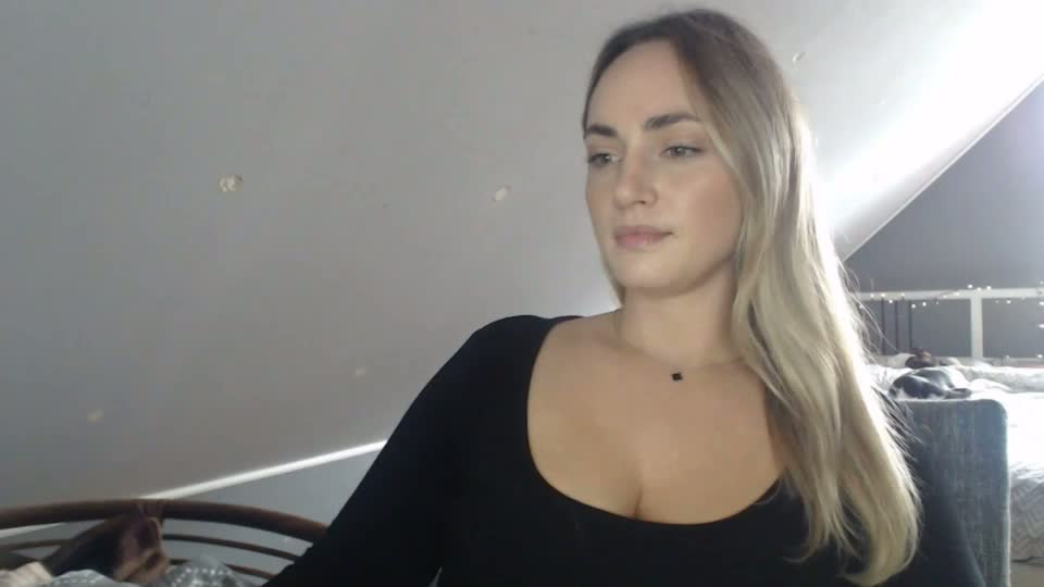 scarlettxblonde Webcam Chat September 18, 2026