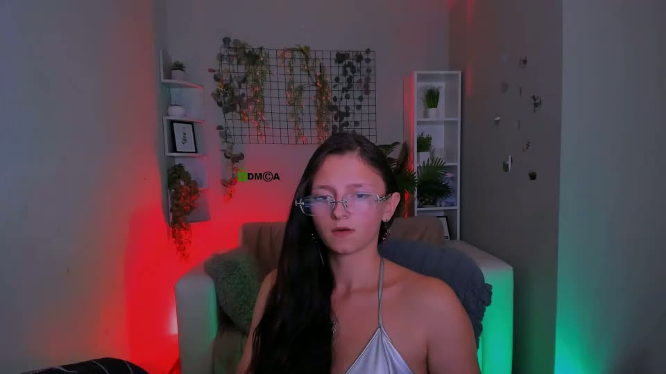 caroline_honeyy Webcam Chat September 19, 2026