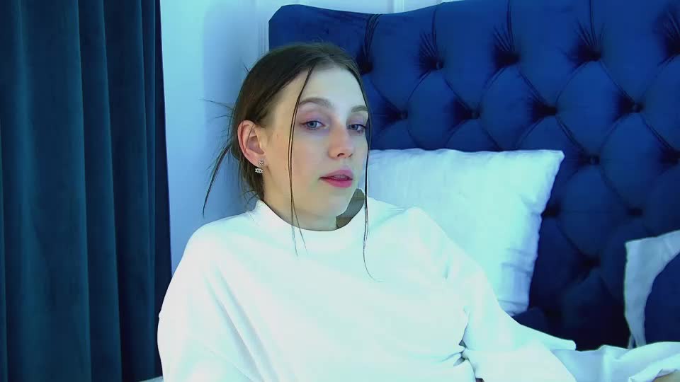 veronicavance Webcam Chat September 19, 2026