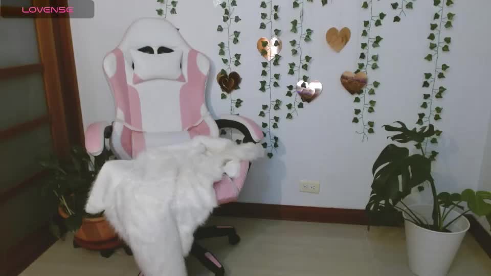 hellokitty_valery1 Webcam Chat September 19, 2026