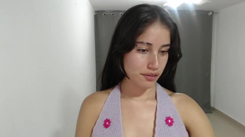 bellaroses__ Webcam Chat September 19, 2026