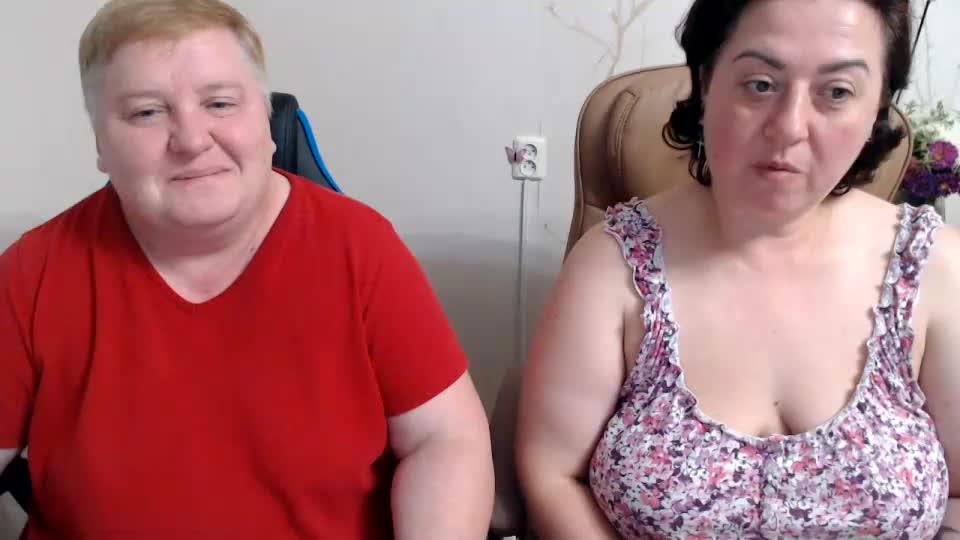 hotfiremommy Webcam Chat September 19, 2026