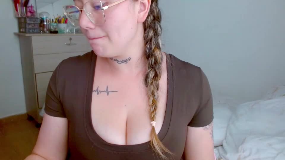 zoe_sexy69 Webcam Chat September 20, 2026