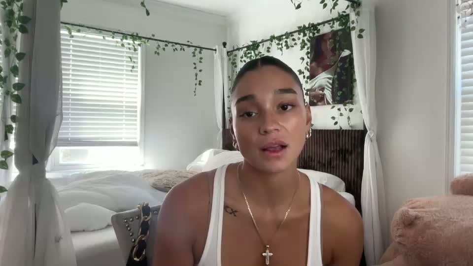 adriannarodriguez Webcam Chat September 20, 2026
