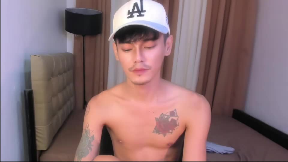 hotasiankenn Webcam Chat September 20, 2026