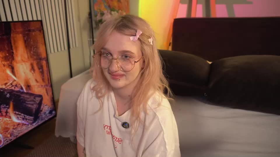 snowflakeskitty Webcam Chat September 20, 2026