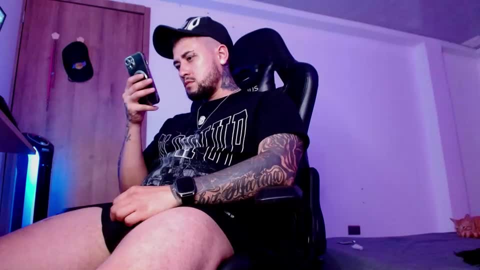 lliamm_2 Webcam Chat September 20, 2026