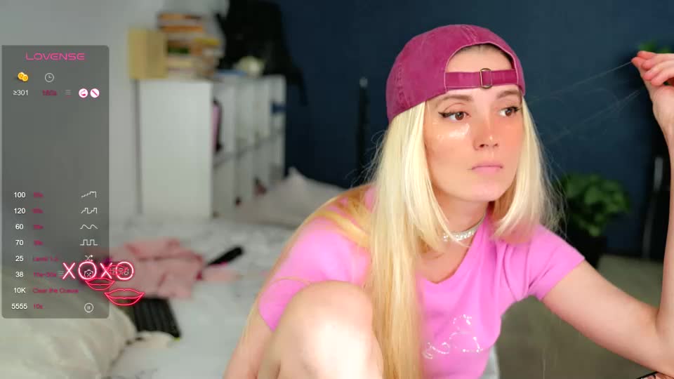 super_peach_stream Webcam Chat September 20, 2026