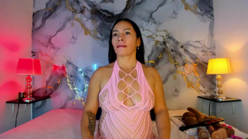sexymaduraluciana Webcam Chat September 20, 2026