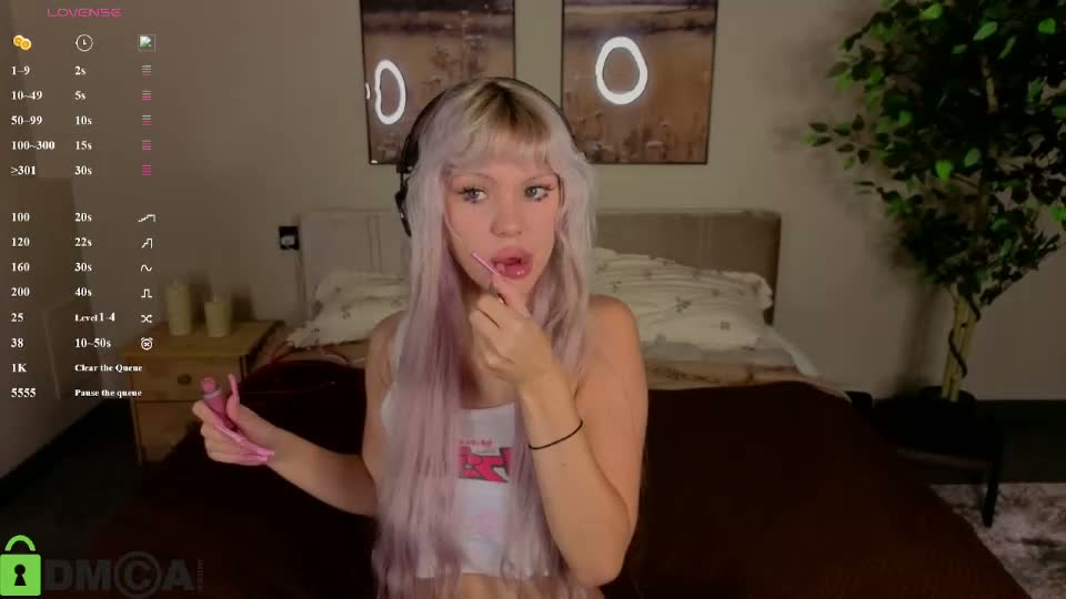 monro_doll Webcam Chat September 20, 2026