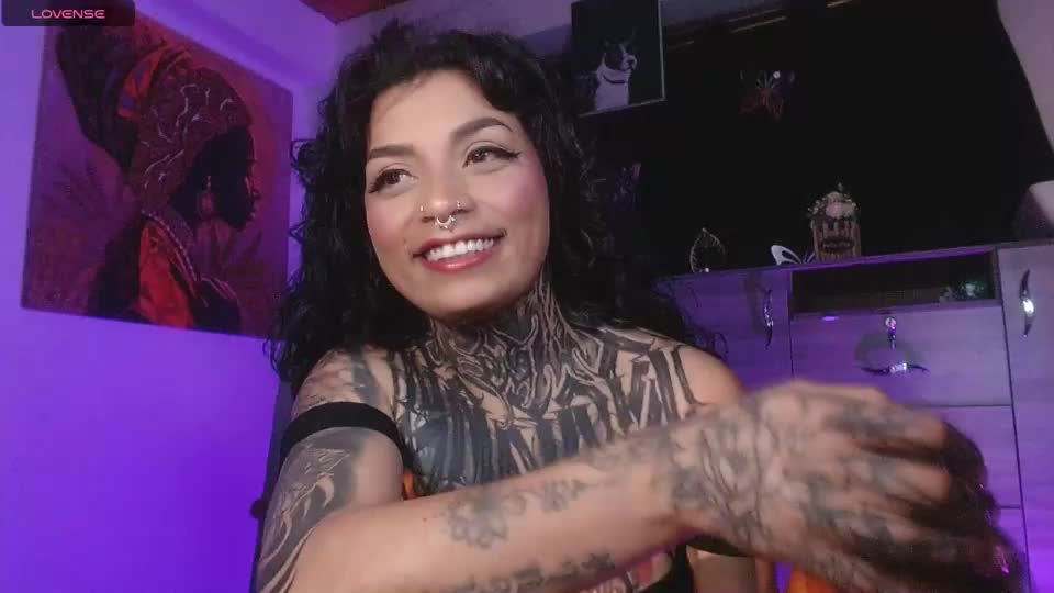ema_ploxx Webcam Chat September 20, 2026