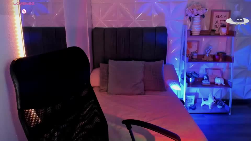 amberthomsonn Webcam Chat September 21, 2026