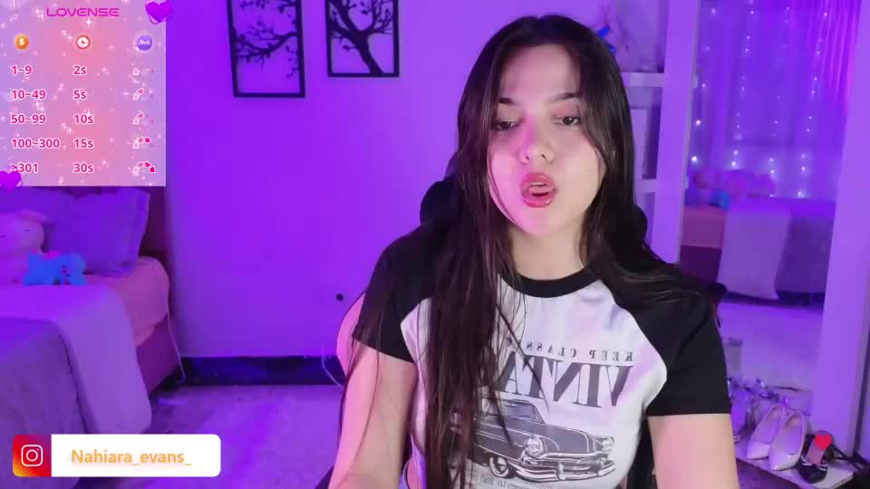 nahiara_evans_ Webcam Chat September 21, 2026