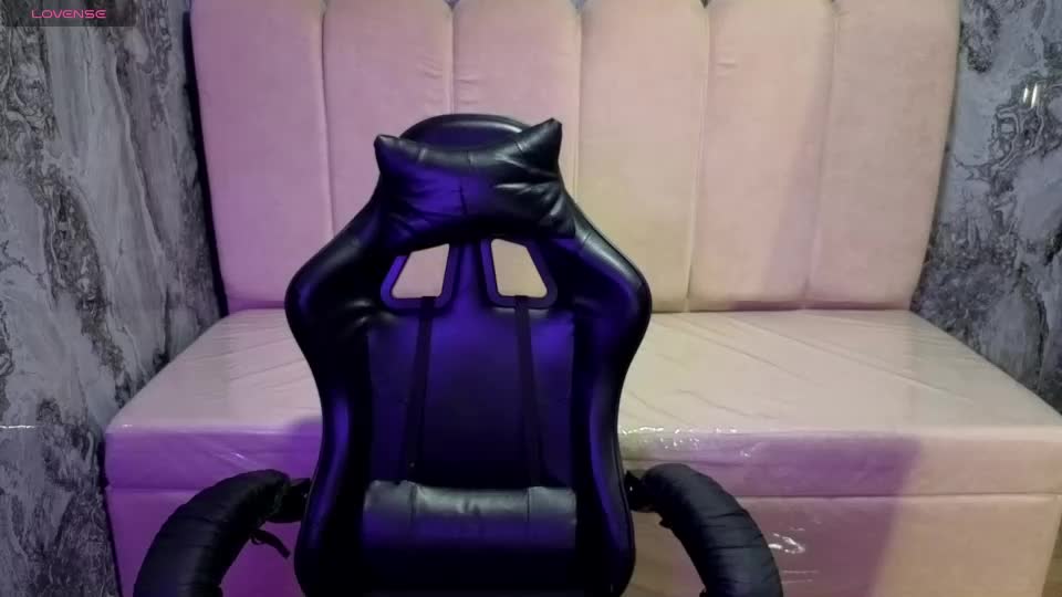 nova_pink_r Webcam Chat September 21, 2026